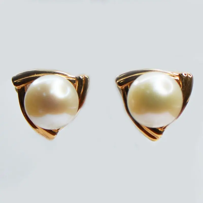 Серьги с английским замком из красного золота