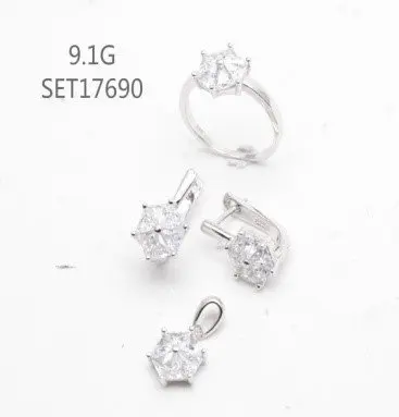 Серьги с английским замком из серебра