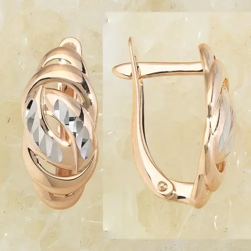 Серьги с английским замком из комбинированного золота