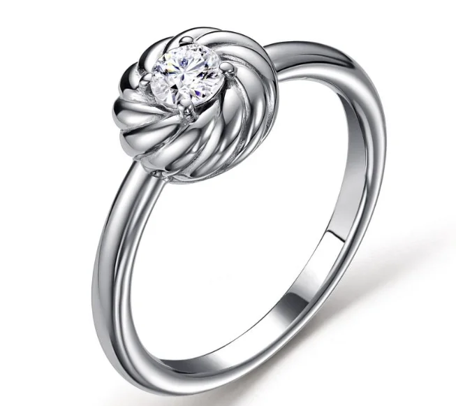 Кольцо декоративное из серебра