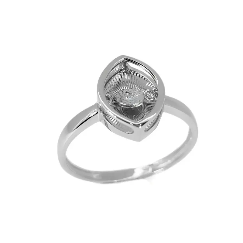 Кольцо декоративное из белого золота