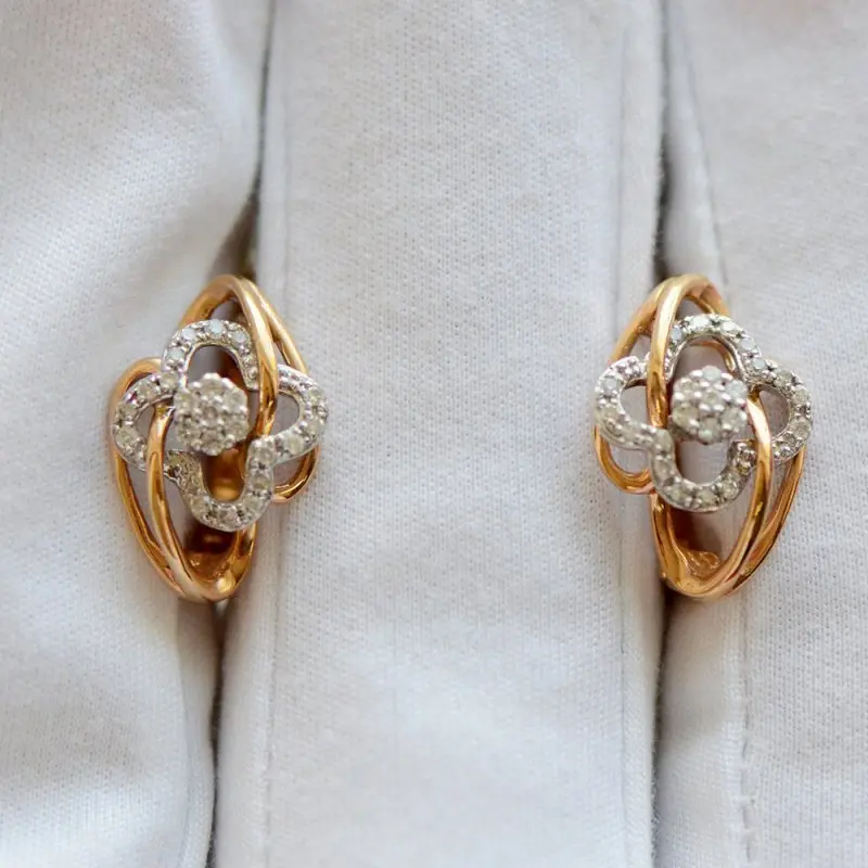 Серьги с английским замком из комбинированного золота