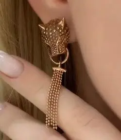 Серьги подвесные из красного золота