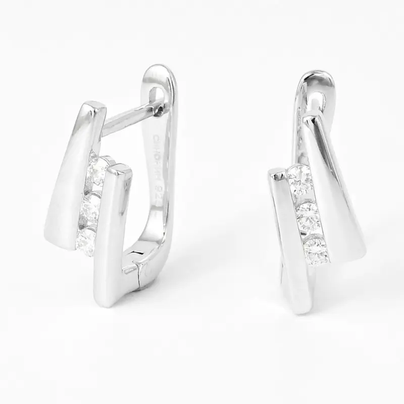 Серьги с английским замком из серебра