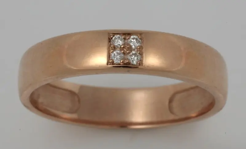 Кольцо обручальное из красного золота