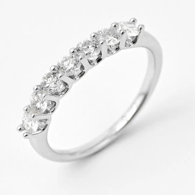 Кольцо декоративное из серебра