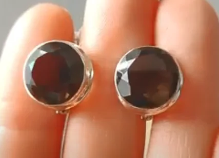 Серьги с английским замком из серебра