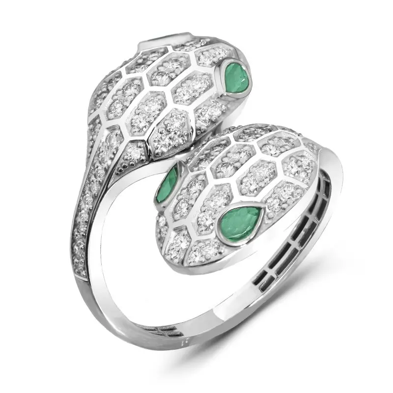 Кольцо декоративное из белого золота