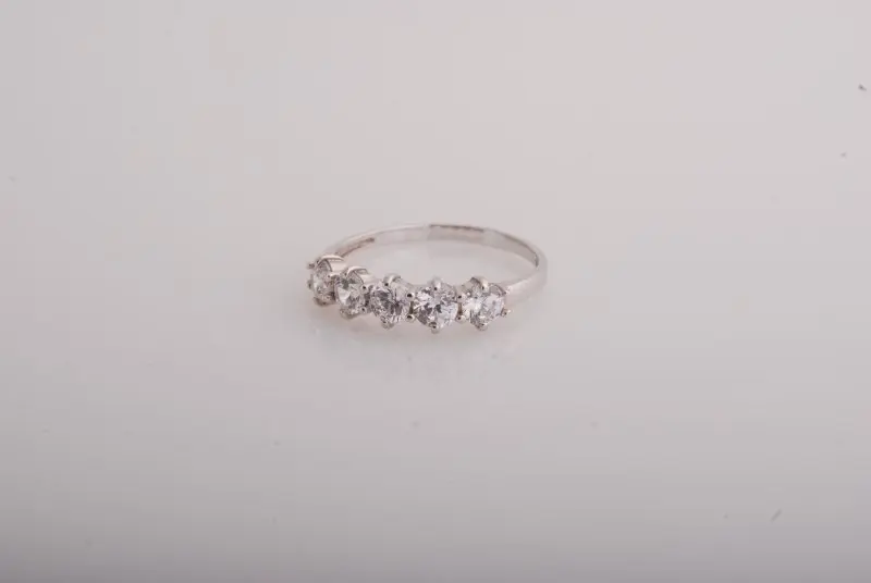 Кольцо декоративное из серебра