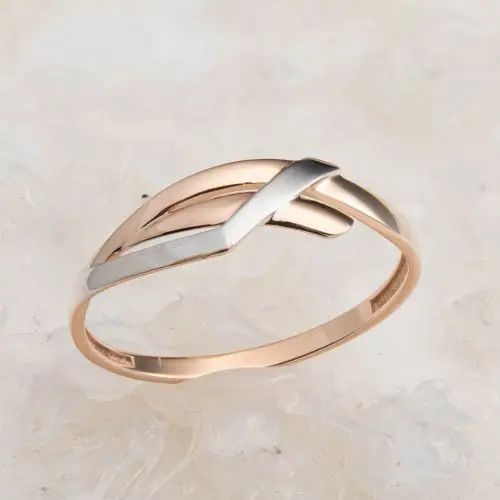 Кольцо декоративное из комбинированного золота