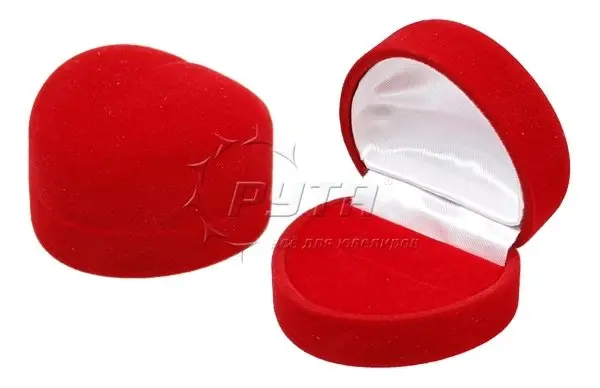 Футляр 20101 сердечко крас