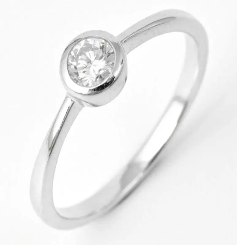 Кольцо декоративное из серебра