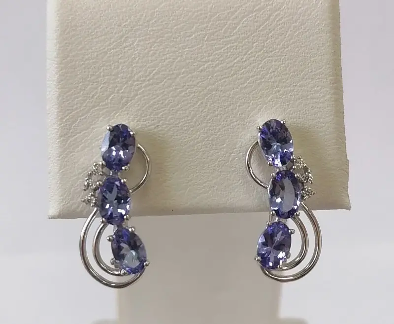 Серьги с английским замком из серебра