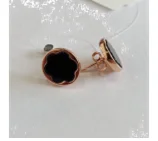 Серьги пуссеты из позолоты