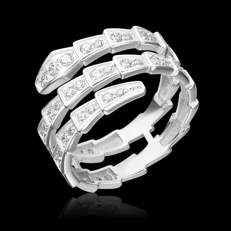 Кольцо декоративное из белого золота