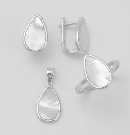 Кольцо декоративное из серебра