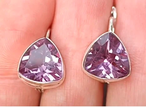 Серьги с английским замком из серебра