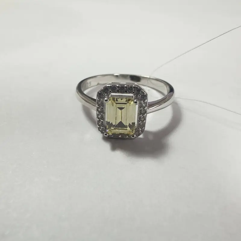 Кольцо декоративное из серебра