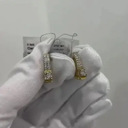 Серьги с английским замком из желтого золота
