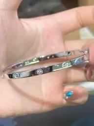 Браслет жесткий из серебра