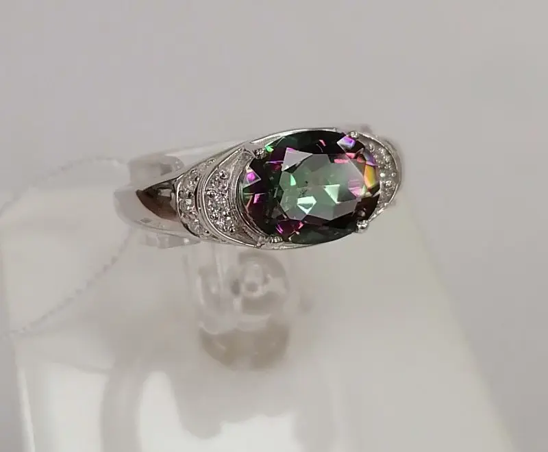 Кольцо декоративное из серебра