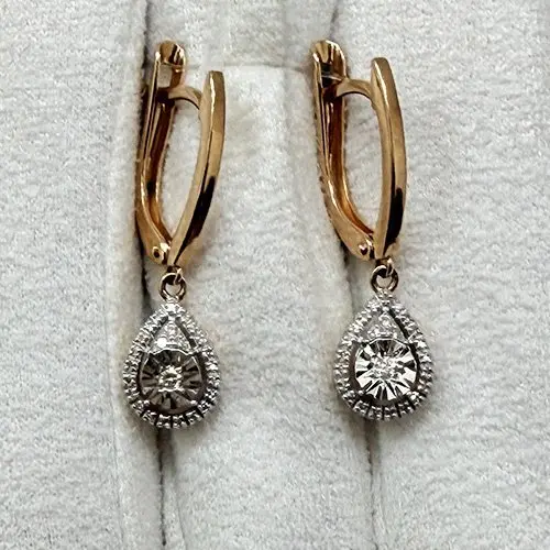 Серьги подвесные из комбинированного золота