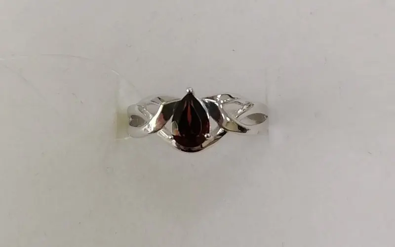 Кольцо декоративное из серебра