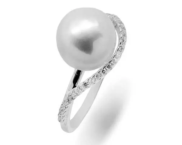 Кольцо декоративное из серебра