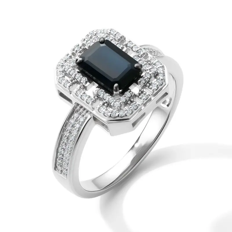 Кольцо декоративное из белого золота