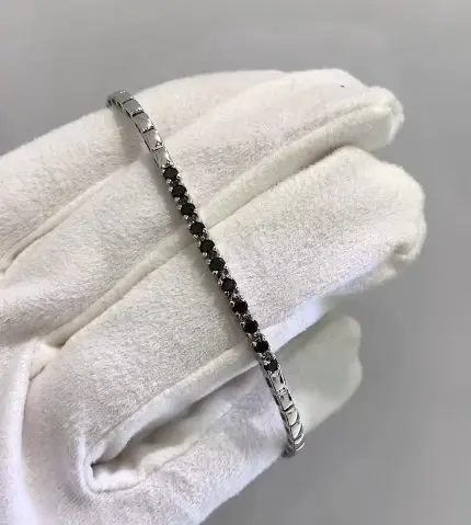 Браслет декоративный из белого золота