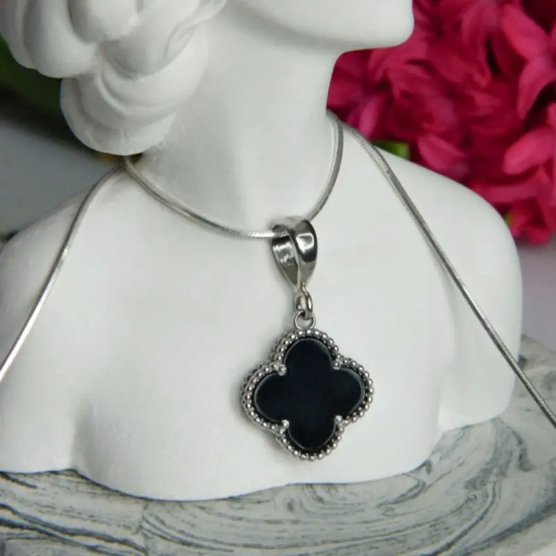 Подвеска декоративная из серебра