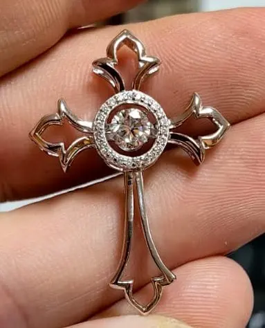 Подвеска декоративный крест из серебра