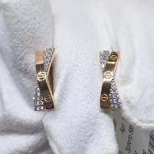 Серьги с английским замком из красного золота