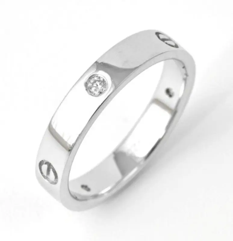 Кольцо декоративное из серебра