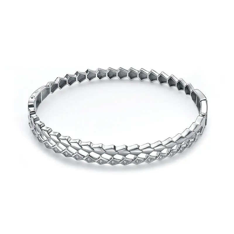 Браслет жесткий из серебра