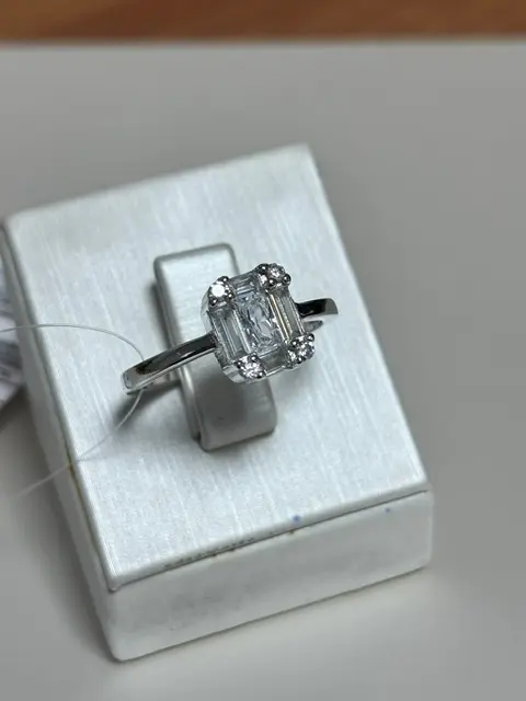 Кольцо декоративное из серебра