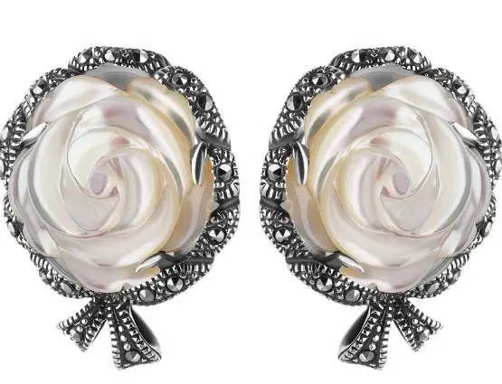 Серьги с английским замком из серебра