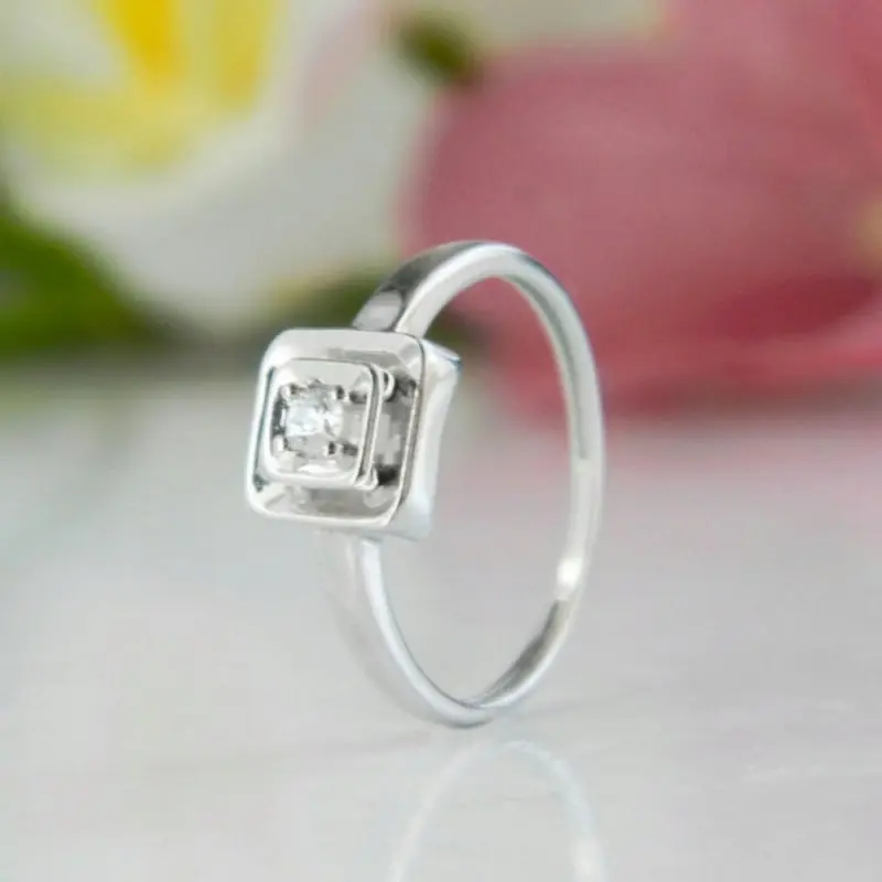 Кольцо декоративное из серебра