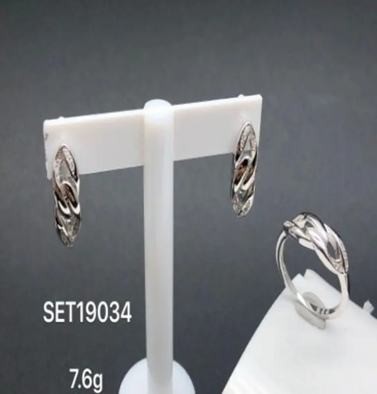 Кольцо декоративное из серебра