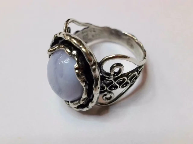 Кольцо декоративное из серебра