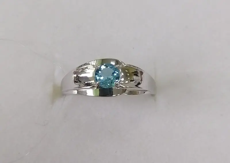 Кольцо декоративное из серебра