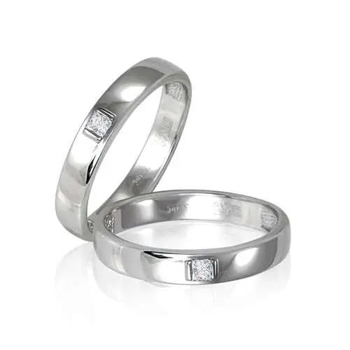 Кольцо обручальное из красного золота с бриллиантами