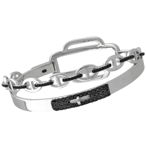 Браслет жесткий из серебра с черными фианитами