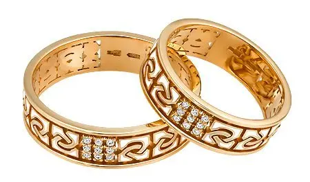 Кольцо обручальное из красного золота с бриллиантами