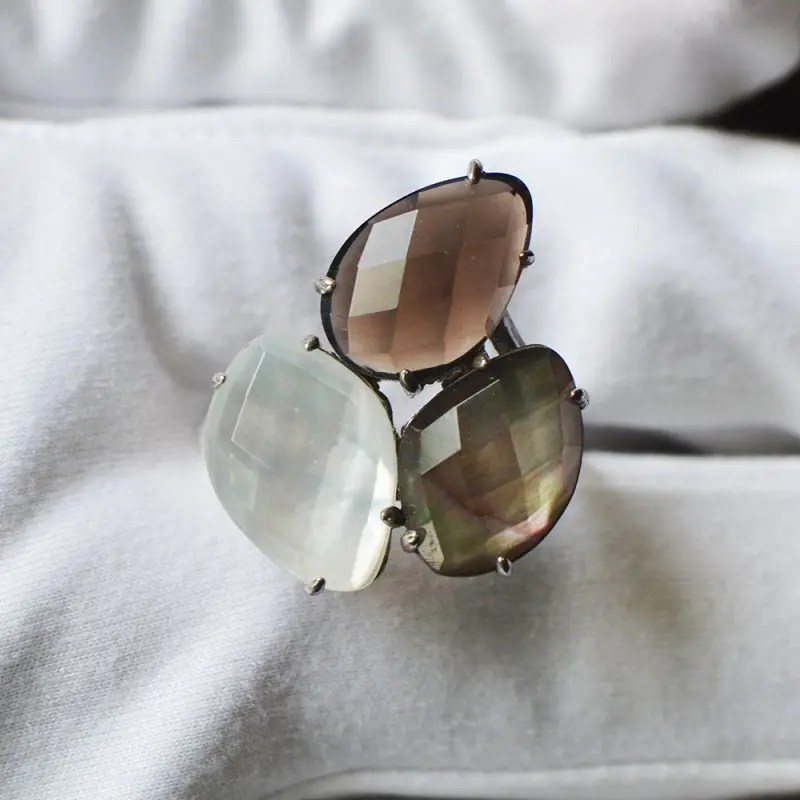 Кольцо декоративное из серебра