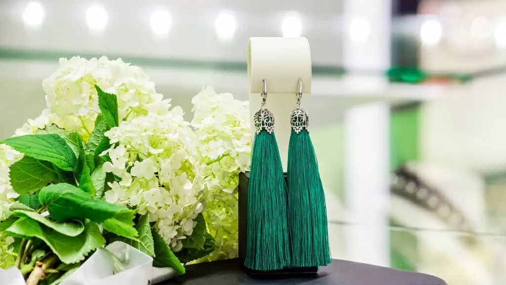 rus-zoloto.com_Earrings-brushes_03.jpg