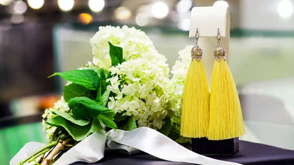 rus-zoloto.com_Earrings-brushes_07.jpg