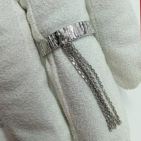 Кольцо декоративное из серебра