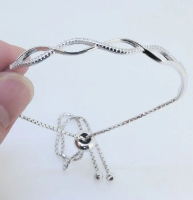 Браслет жесткий из серебра