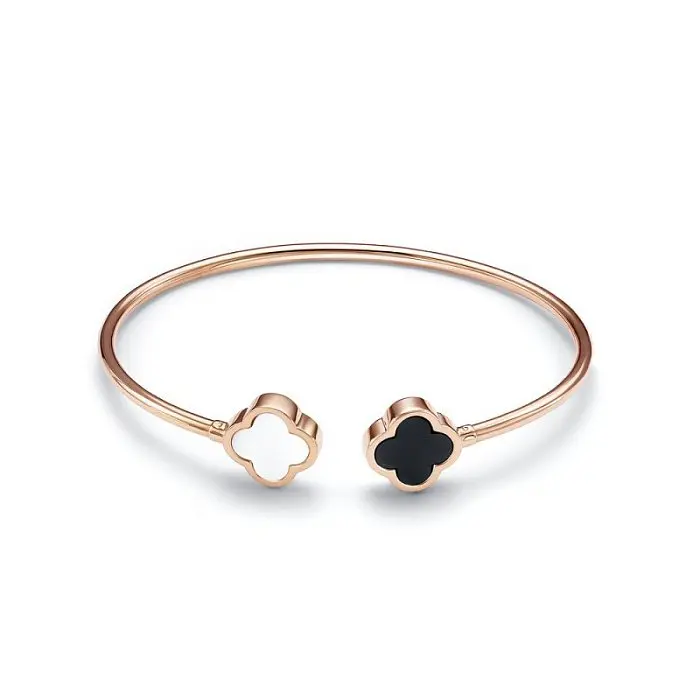 Браслет жесткий из красного золота